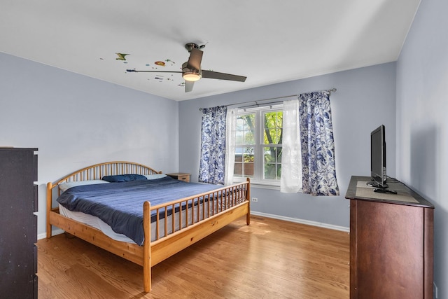 1911 Ozark Pkwy, Algonquin, IL 60102 - bedroom featuring wood finished floors, baseboards, and a ceiling fan