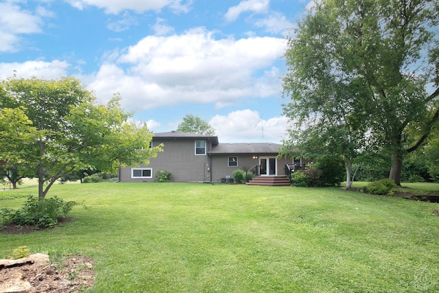 28671 Moose Range Rd, Sycamore, IL 60178 - rear view of property featuring a lawn and a deck