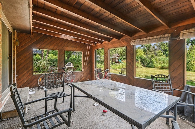 71 Ruggles Ct, Orland Park, IL 60467 - sunroom with beamed ceiling