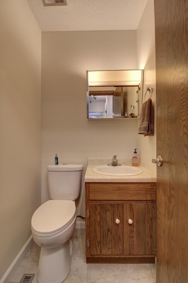 1723 Hillcrest Dr, Sterling, IL 61081 - photo 13
