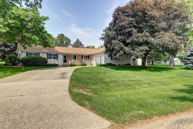 1723 Hillcrest Dr, Sterling, IL 61081 - photo 29