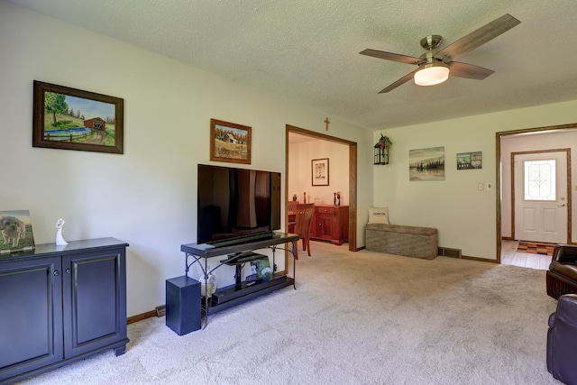 1723 Hillcrest Dr, Sterling, IL 61081 - photo 4