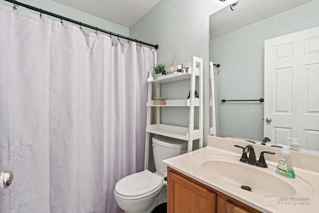 266 Sierra Pass Dr, Schaumburg, IL 60194 - bathroom featuring toilet, vanity, and a shower with curtain