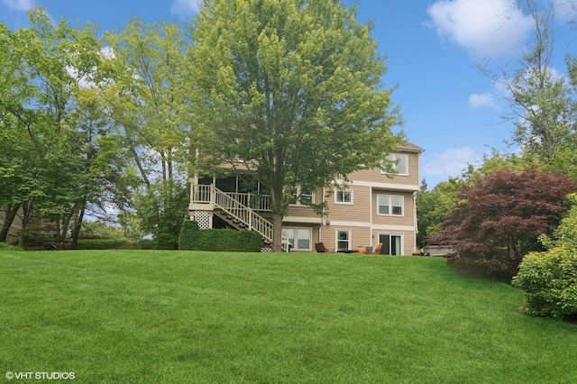 904 Warwick Ln, Lake Zurich, IL 60047 - back of house featuring a lawn and stairway
