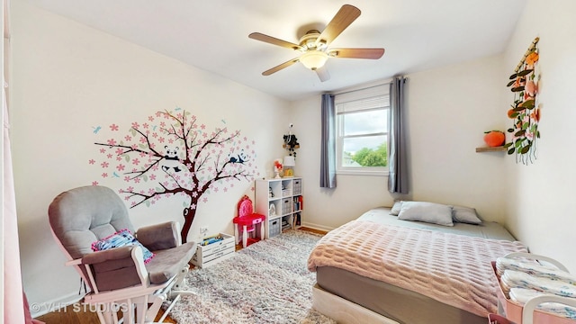 1176 Westport Rdg, Crystal Lake, IL 60014 - bedroom with baseboards, a ceiling fan, and wood finished floors