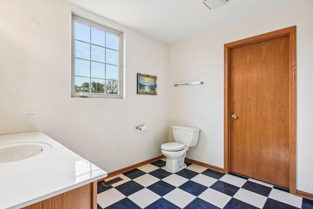 3410 Beckwith Ln, Crete, IL 60417 - bathroom featuring tile patterned floors and vanity