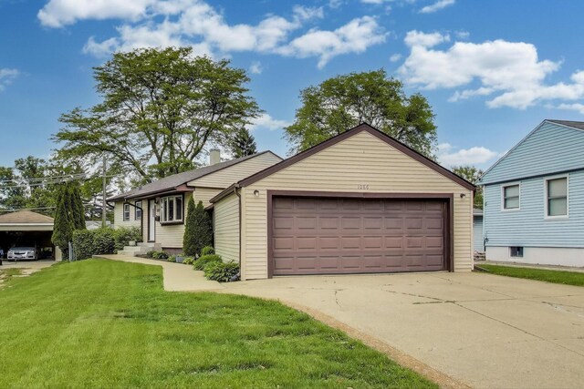 1086 E Thacker St, Des Plaines, IL 60016 - view of front of home with a front yard