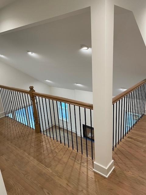1672 Huntington Ln, Highland Park, IL 60035 - hall with wood finished floors and baseboards