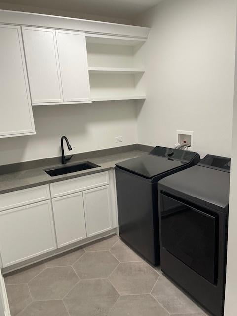 1672 Huntington Ln, Highland Park, IL 60035 - washroom with washing machine and dryer and cabinet space