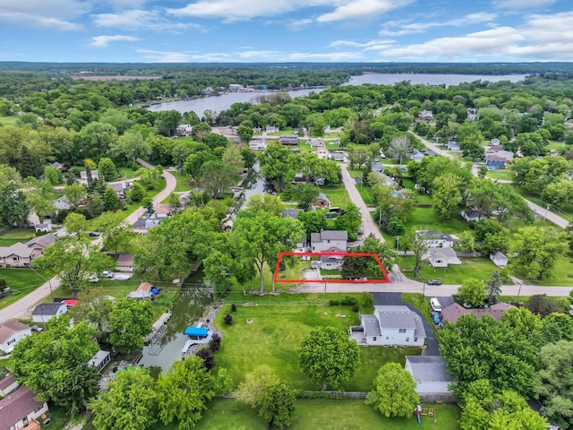 41672 N Dot Pl, Antioch, IL 60002 - aerial perspective of suburban area with property parcel outlined and a large body of water