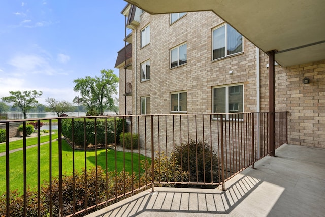 3640 186th St Unit 101, Lansing, IL 60438 - balcony featuring a water view