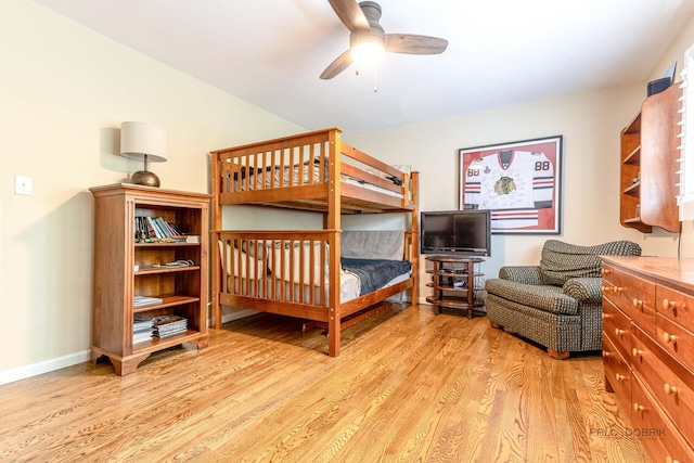 605 E Golf Rd, Libertyville, IL 60048 - bedroom featuring wood finished floors and baseboards