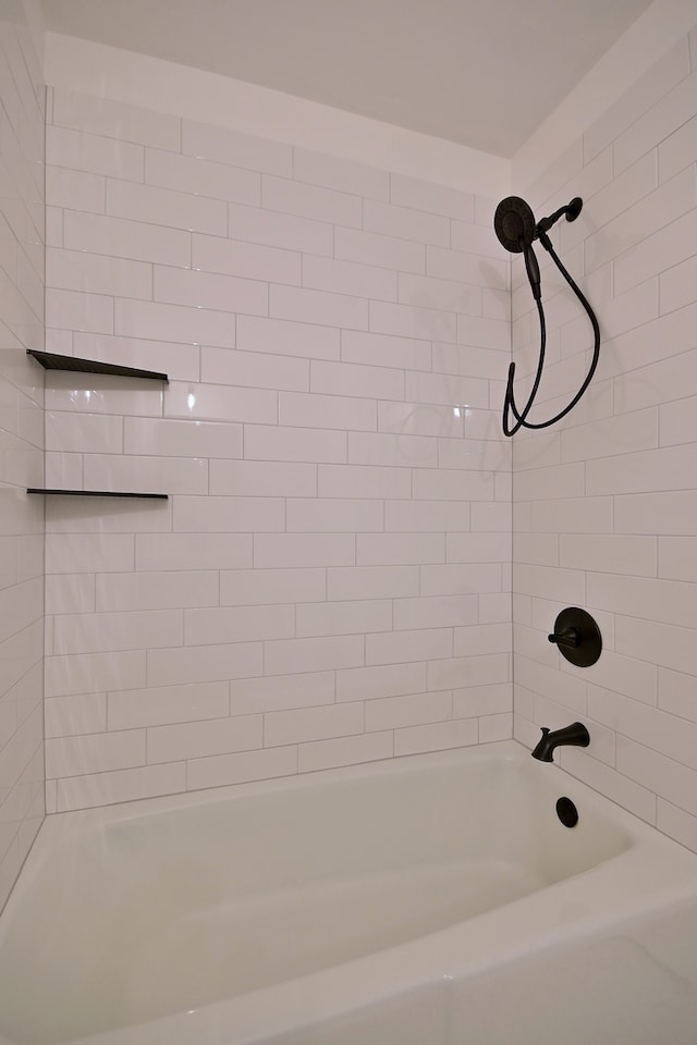 700 Wellington Ave Unit 315, Elk Grove Village, IL 60007 - full bath featuring shower / bathtub combination