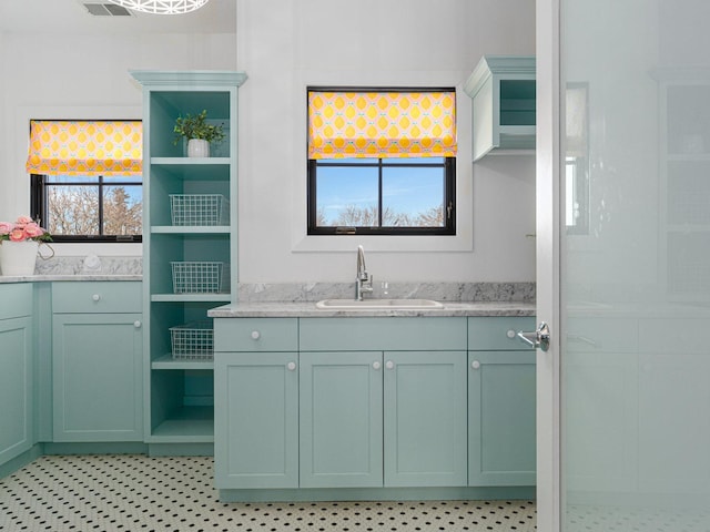 527 N Ellsworth St, Naperville, IL 60563 - bathroom featuring plenty of natural light and vanity