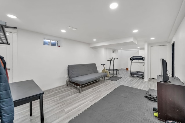 127 Saint Joseph Ave, Joliet, IL 60436 - workout room featuring wood finished floors and recessed lighting