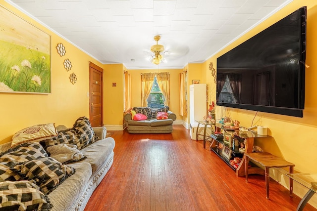 1826 N Keeler Ave, Chicago, IL 60639 - living area with wood finished floors, ornamental molding, and baseboards