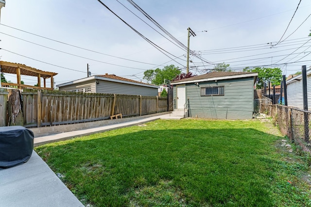 1826 N Keeler Ave, Chicago, IL 60639 - view of yard