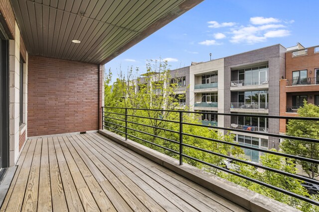 828 N California Ave Unit 3, Chicago, IL 60622 - view of balcony