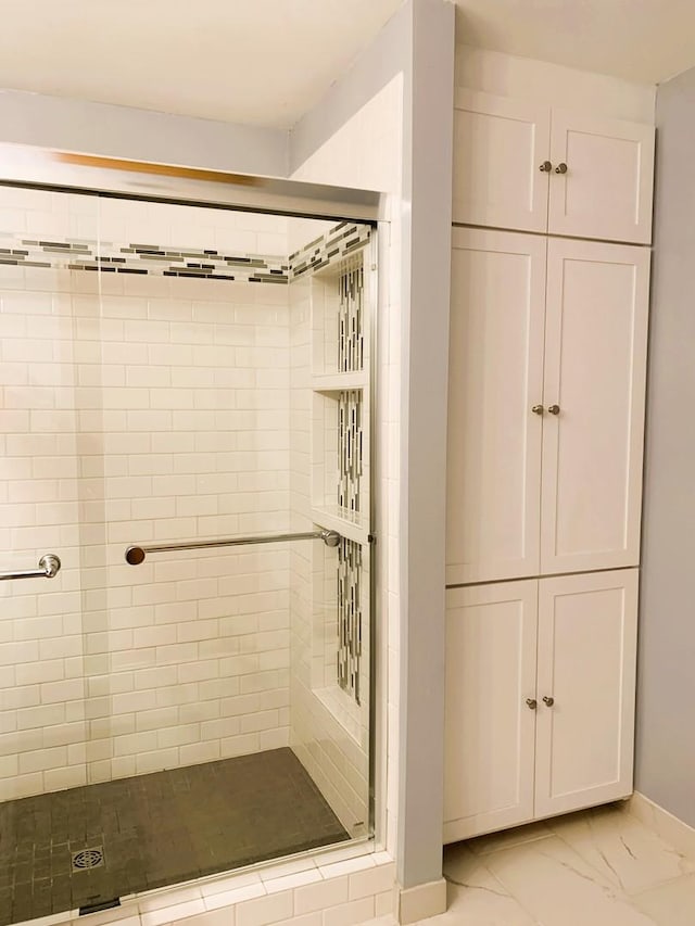 308 Ashbury Ct Unit 1515-1, Roselle, IL 60172 - full bath with a stall shower and marble look tile flooring