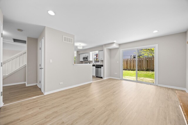 1032 Hinswood Dr, Darien, IL 60561 - photo 14