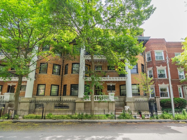 5707 S Blackstone Ave Unit 2, Chicago, IL 60637 - view of property