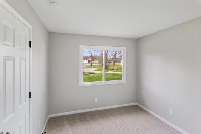 505 Barbara Ct, University Park, IL 60484 - unfurnished room with carpet floors, baseboards, and a smoke detector