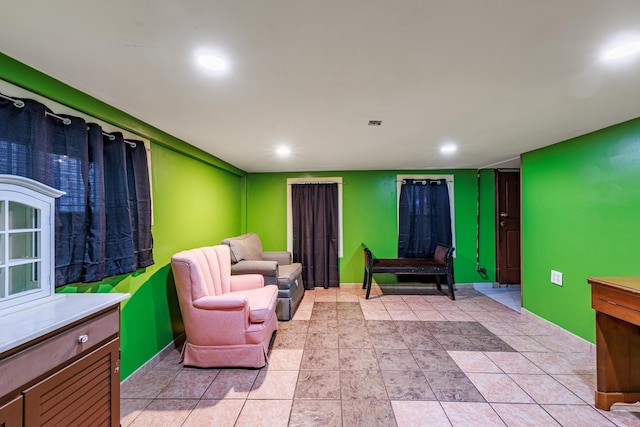 2807 S Spaulding Ave, Chicago, IL 60623 - living room with recessed lighting and baseboards