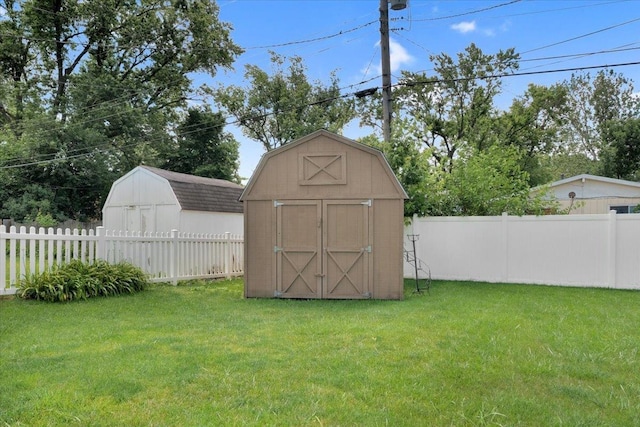 2511 Sangamon Dr, Champaign, IL 61821 - view of shed