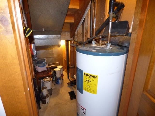 2 Tamarack Row, Galena, IL 61036 - utilities featuring water heater