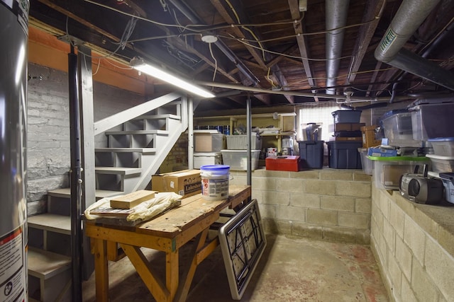 904 E Madison St, Pontiac, IL 61764 - below grade area with stairs