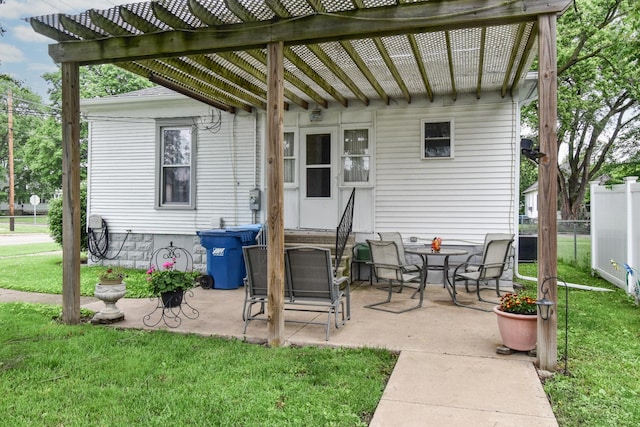 904 E Madison St, Pontiac, IL 61764 - view of patio / terrace featuring a pergola and entry steps