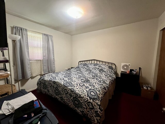 1405 W Beech St, Urbana, IL 61801 - bedroom with baseboards