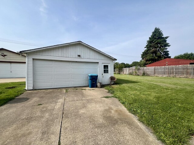 1405 W Beech St, Urbana, IL 61801 - view of detached garage