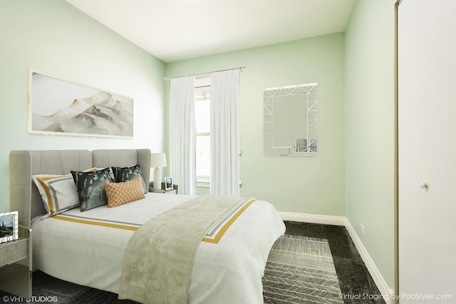4148 N Clarendon Ave Unit 102, Chicago, IL 60613 - bedroom with baseboards