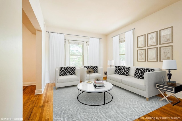 4148 N Clarendon Ave Unit 102, Chicago, IL 60613 - living room with plenty of natural light and wood finished floors