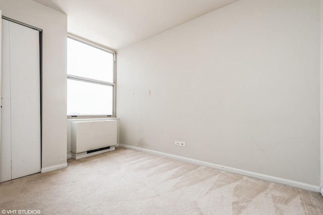 525 W Hawthorne Pl Unit 2701, Chicago, IL 60657 - unfurnished bedroom with carpet and baseboards