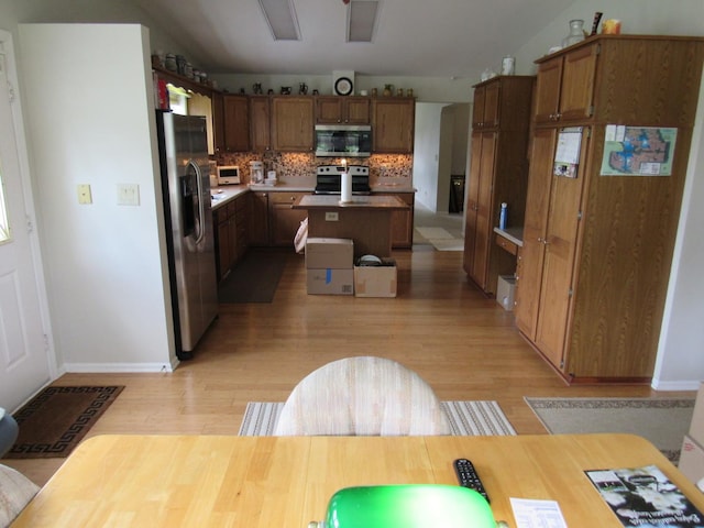 337 Belmont Ct, Grayslake, IL 60030 - photo 16
