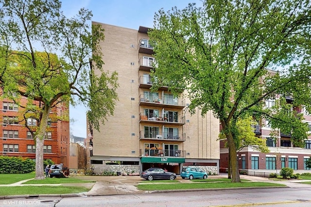 1567 Ridge Ave Unit 307, Evanston, IL 60201 - view of apartment building / complex