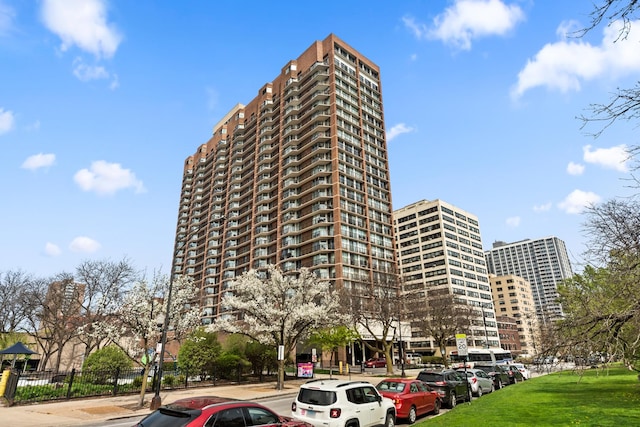 4170 N Marine Dr Unit 6L, Chicago, IL 60613 - view of apartment building / complex