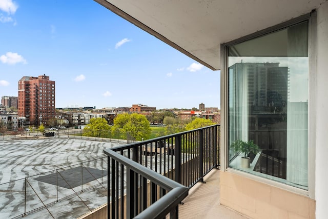 4170 N Marine Dr Unit 6L, Chicago, IL 60613 - balcony featuring a city view