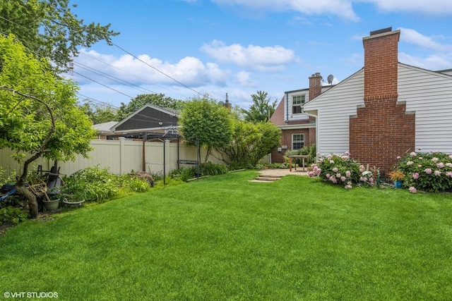 9445 Le Claire Ave, Skokie, IL 60077 - view of yard