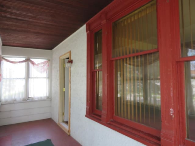 315 Blackstone St, Thornton, IL 60476 - photo 3