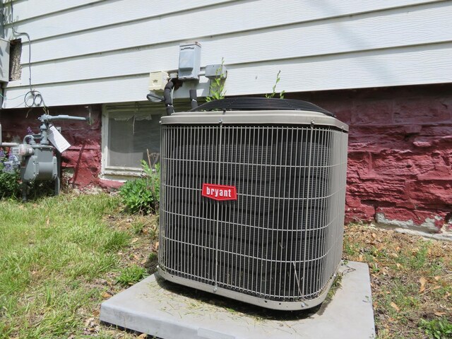 315 Blackstone St, Thornton, IL 60476 - photo 23