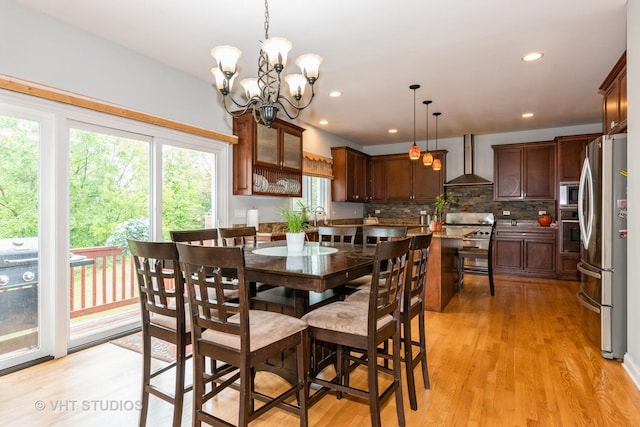 316 Juliana Ln, Bloomingdale, IL 60108 - dining room featuring light wood finished floors, a chandelier, and recessed lighting