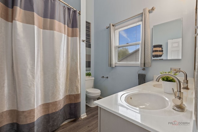 300 Knox Park Rd, Lake Zurich, IL 60047 - bathroom with wood finished floors, double vanity, and curtained shower