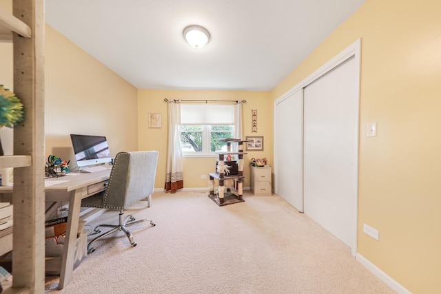 201 N First St, Wilmington, IL 60481 - office area with carpet floors and baseboards