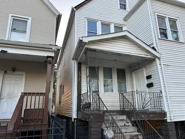 6812 S Hermitage Ave, Chicago, IL 60636 - view of front of home featuring a porch