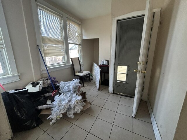 6812 S Hermitage Ave, Chicago, IL 60636 - view of sunroom