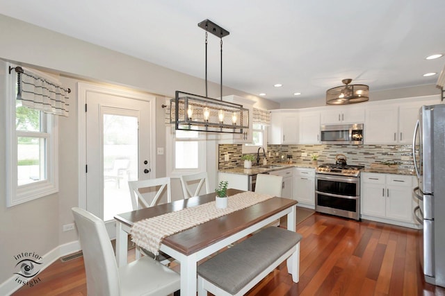 883 White Tail Bnd, Manteno, IL 60950 - dining space with dark wood finished floors, recessed lighting, and baseboards