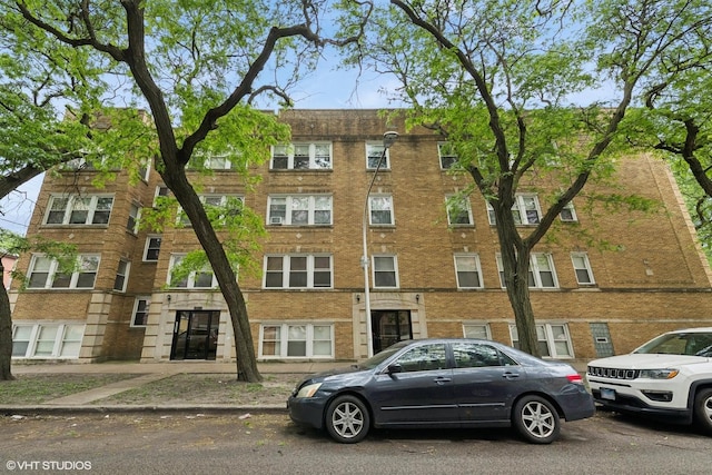 3849 W Ainslie St Unit 1, Chicago, IL 60625 - view of apartment building / complex